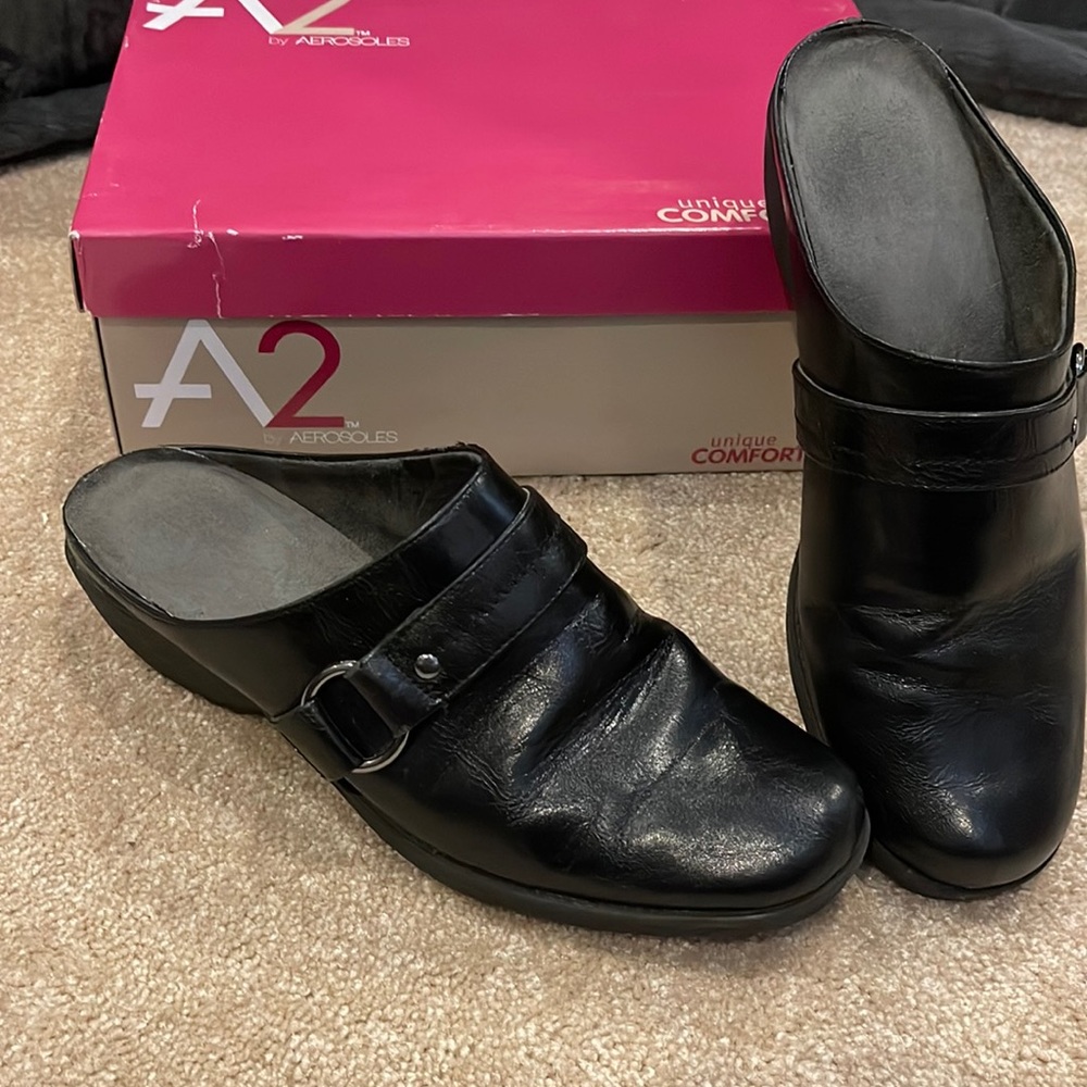 A2 by Aerosoles black mules, size 8.5